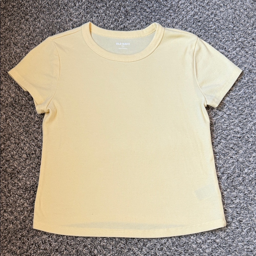 Old Navy Cropped Yellow Tee